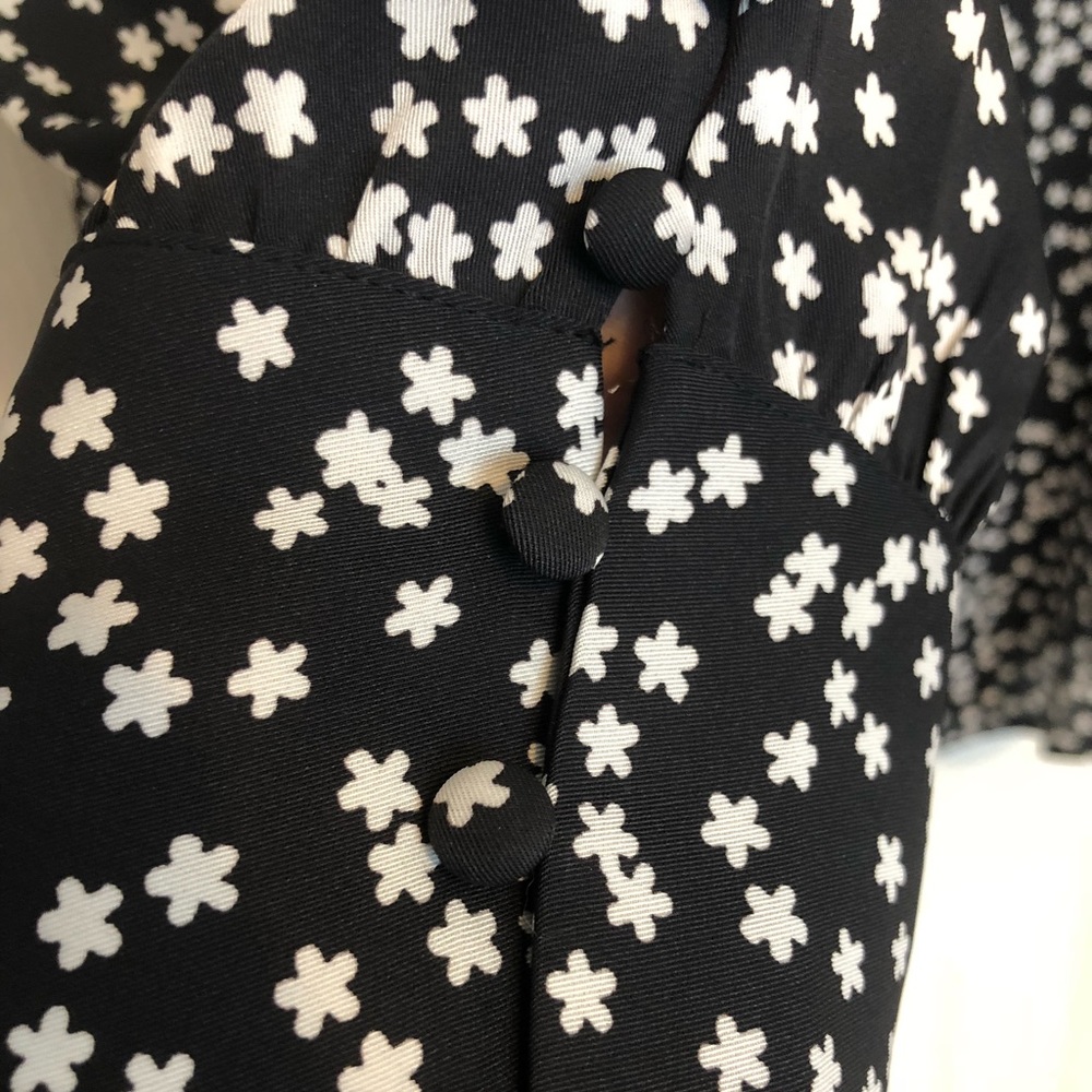 Express star pattern blouse - Picture 3 of 4